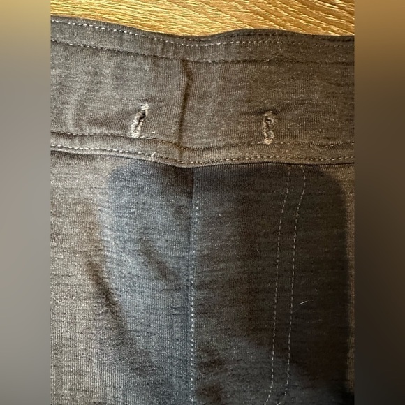 Kuhl Charcoal Gray Knit Hiking Skirt - Picture 5 of 13